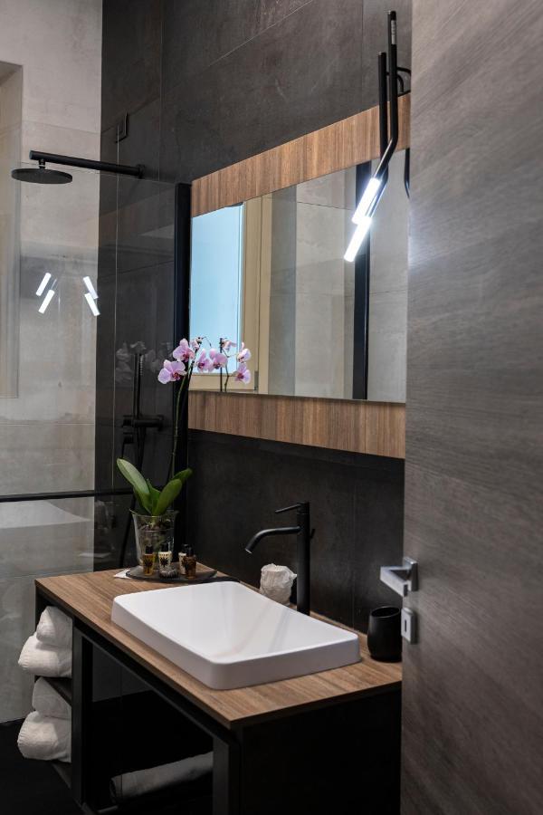 بيسكارا Corso 84 Luxury Suites المظهر الخارجي الصورة