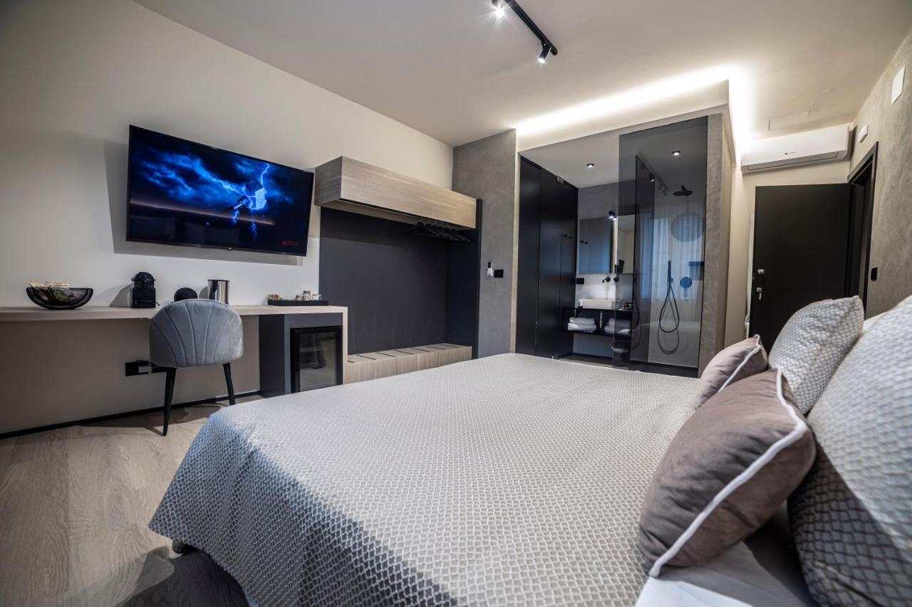 بيسكارا Corso 84 Luxury Suites المظهر الخارجي الصورة