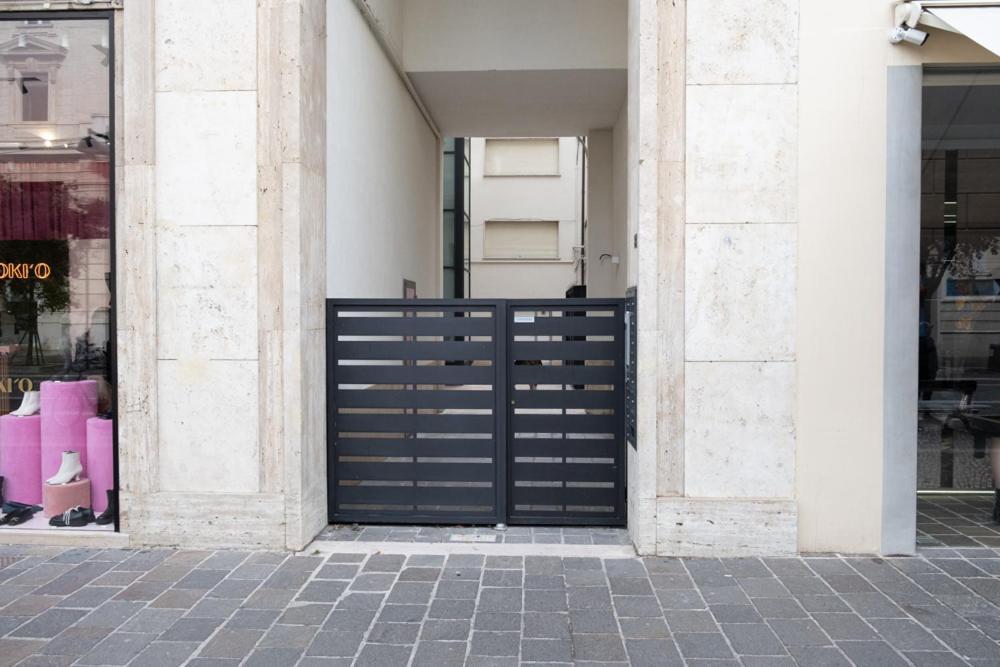 بيسكارا Corso 84 Luxury Suites المظهر الخارجي الصورة